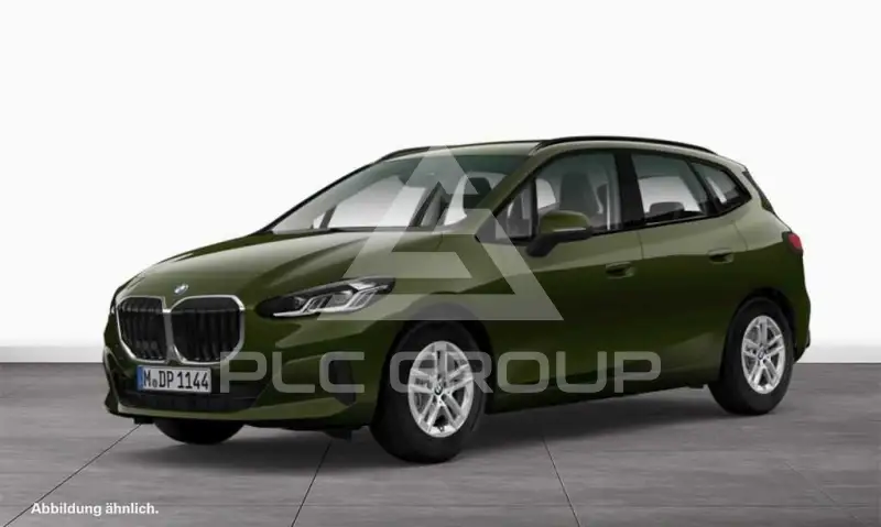 2025 BMW 220