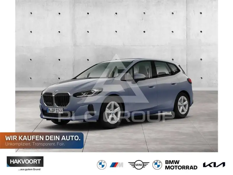 2025 BMW 220