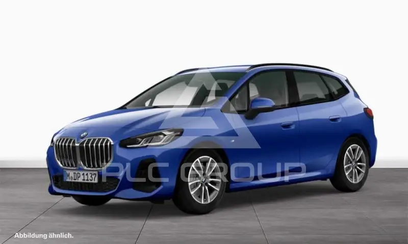 2025 BMW 220