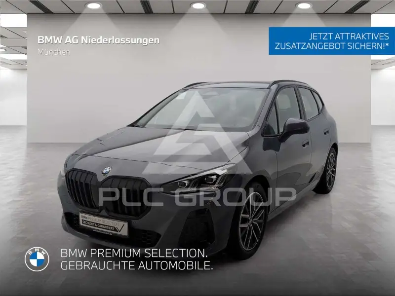 2025 BMW 220