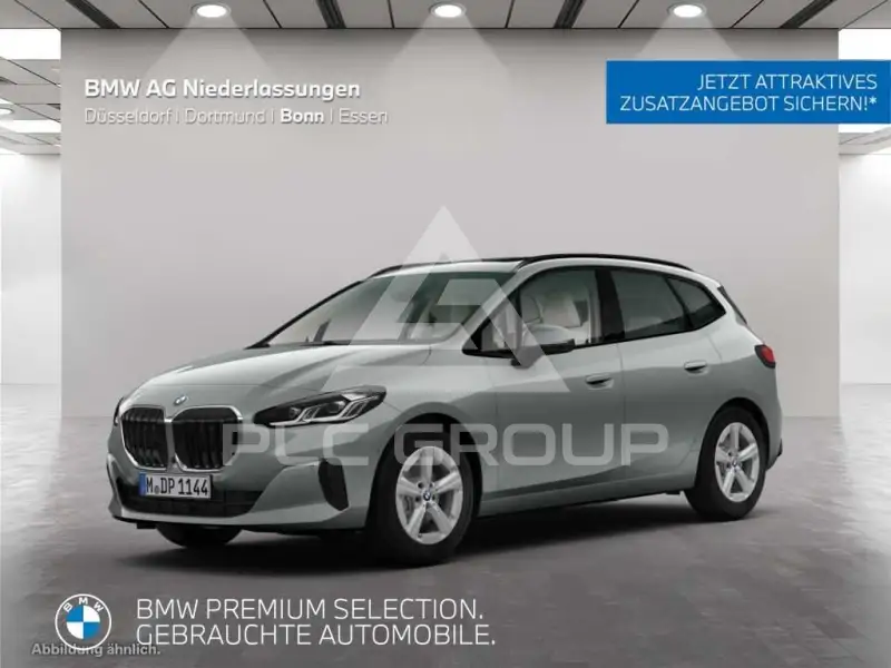 2025 BMW 220