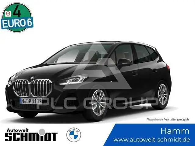 2025 BMW 220