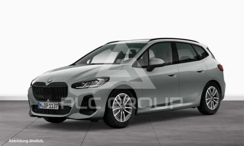 2025 BMW 220