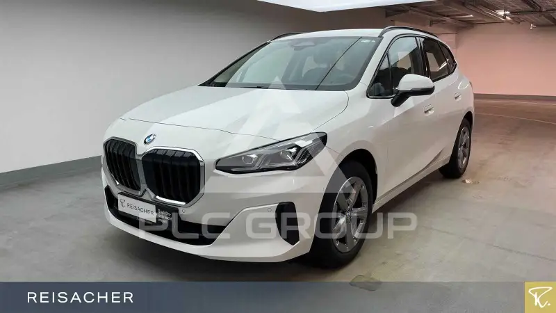 2025 BMW 220