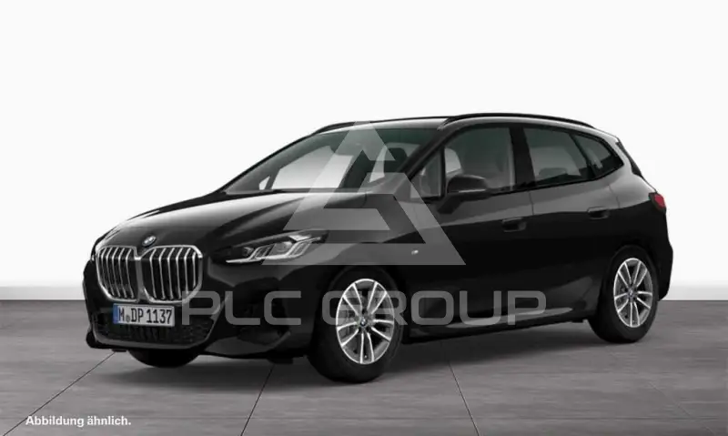 2025 BMW 220