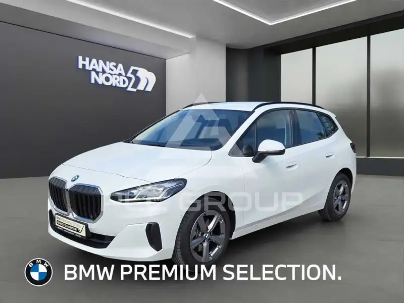 2025 BMW 220