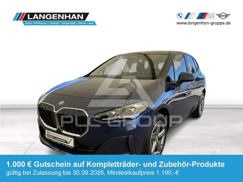 2025 BMW 220