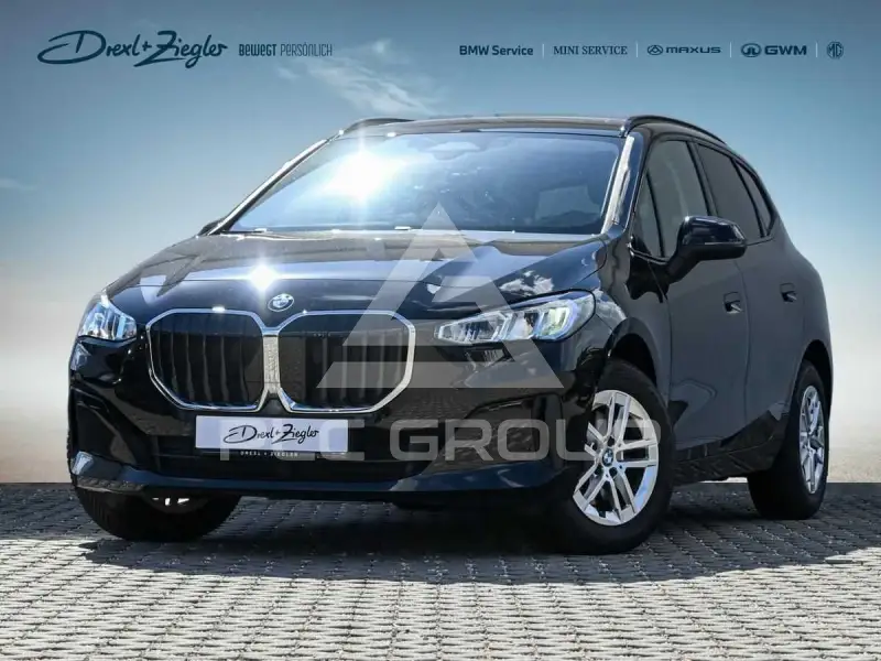 2025 BMW 220