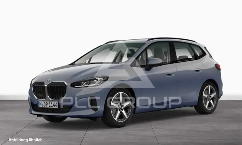 2025 BMW 220