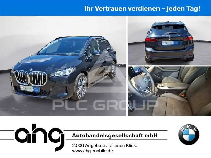 2025 BMW 220