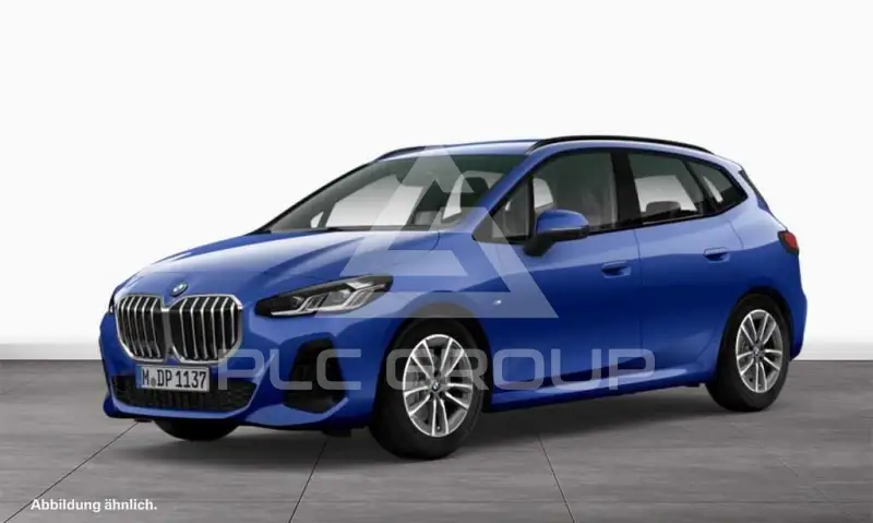 2025 BMW 220
