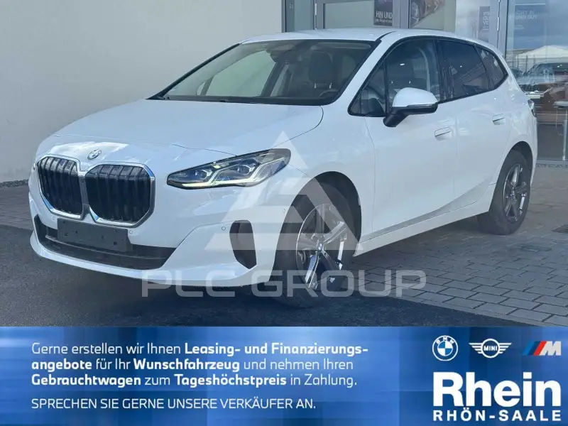 2025 BMW 220