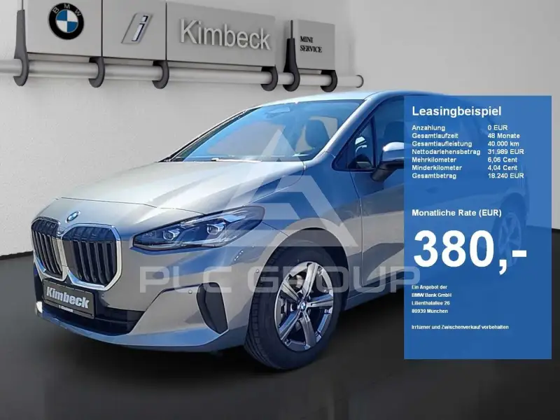 2025 BMW 220