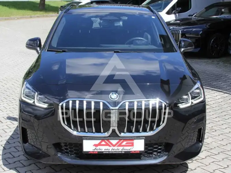2025 BMW 225