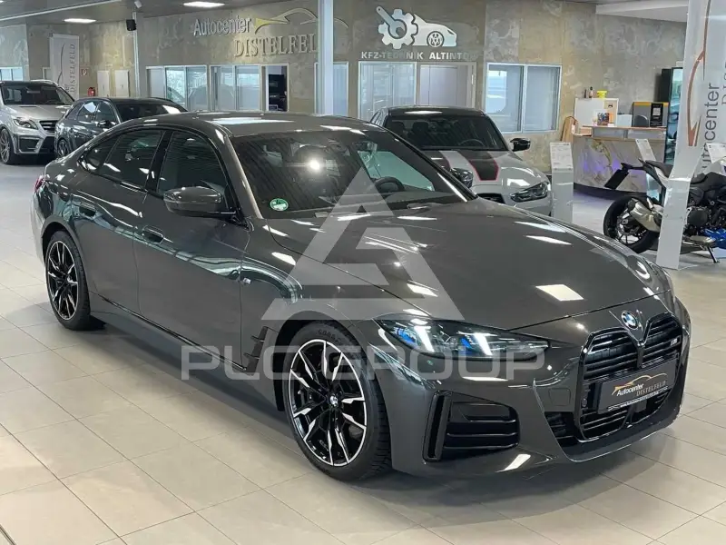 2025 BMW 430