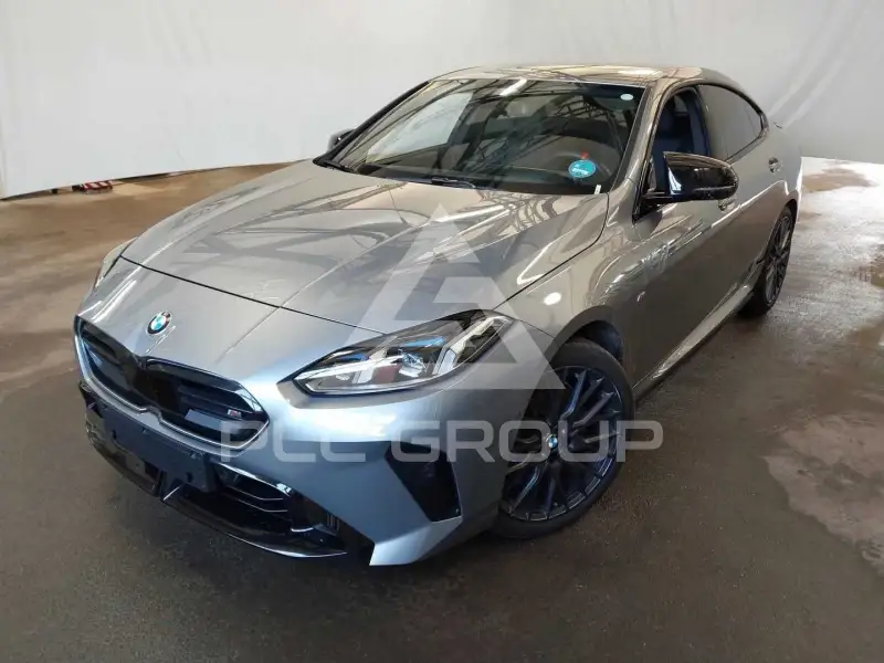 2025 BMW 235M