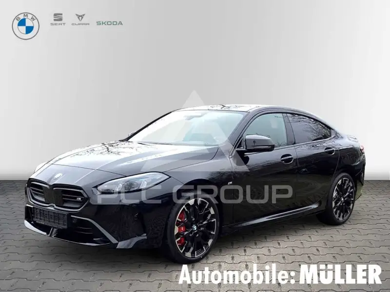 2025 BMW 235M