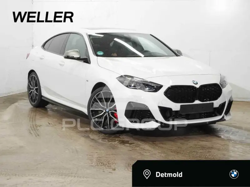 2025 BMW 235M