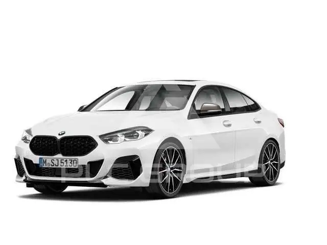 2025 BMW 235M