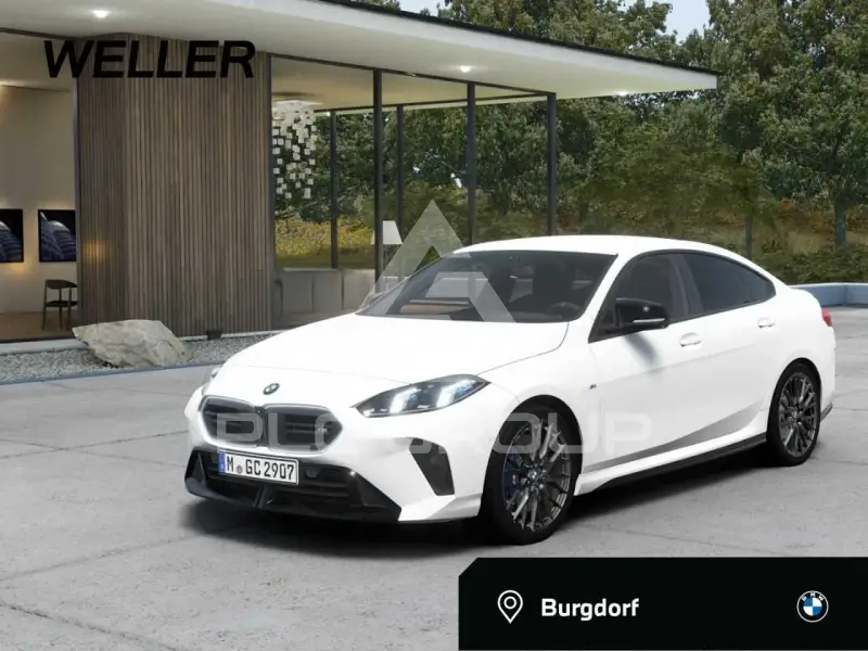 2025 BMW 235M