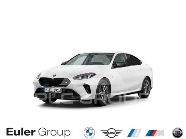 2025 BMW 235M