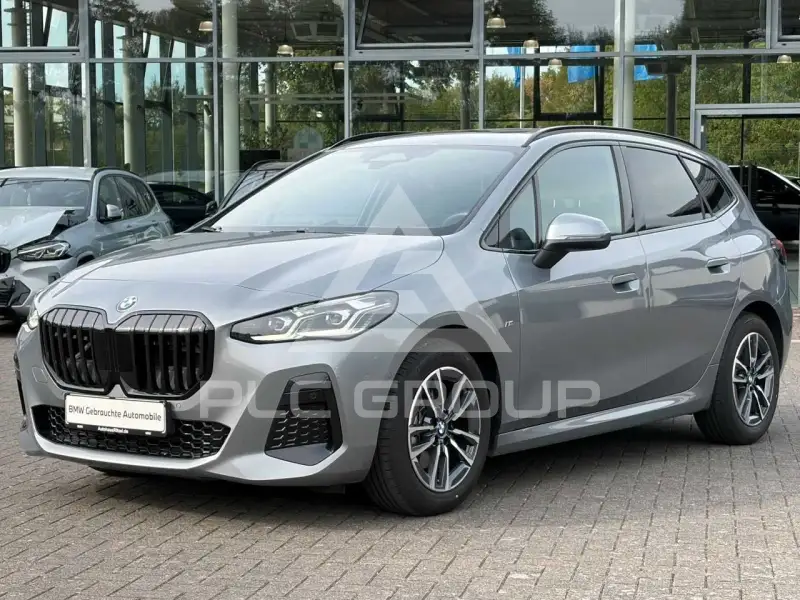 2025 BMW 218