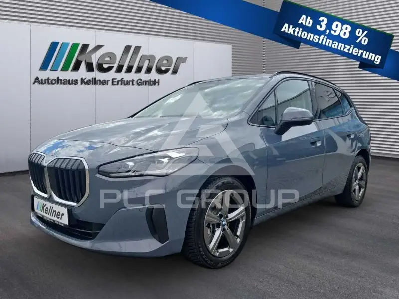 2025 BMW 218