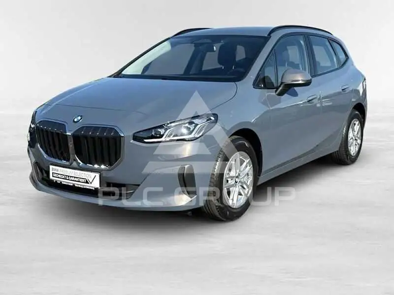 2025 BMW 218