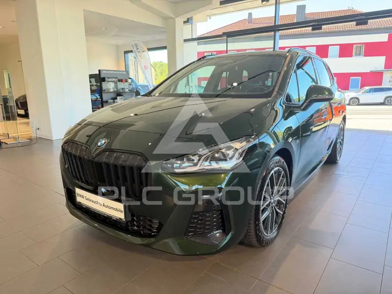 2025 BMW 218