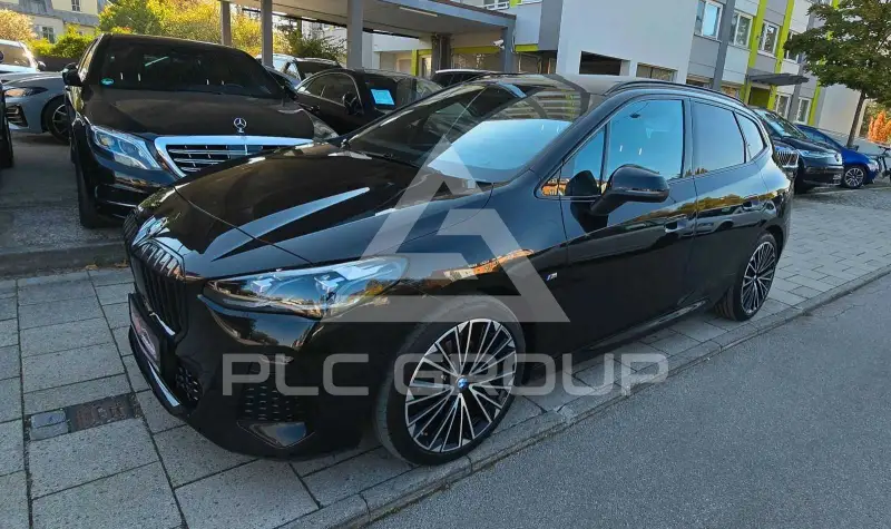 2025 BMW 218