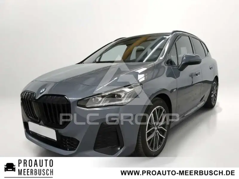 2025 BMW 218