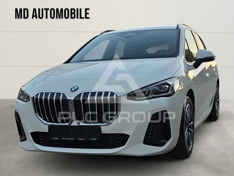 2025 BMW 218