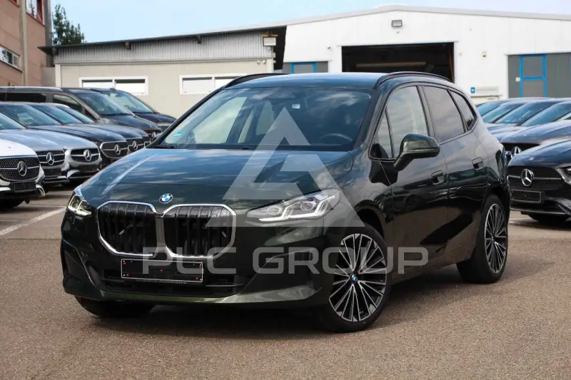 2025 BMW 218