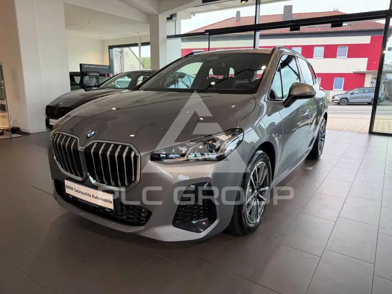2025 BMW 218