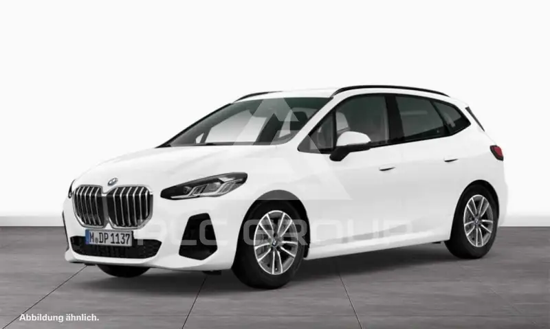 2025 BMW 218