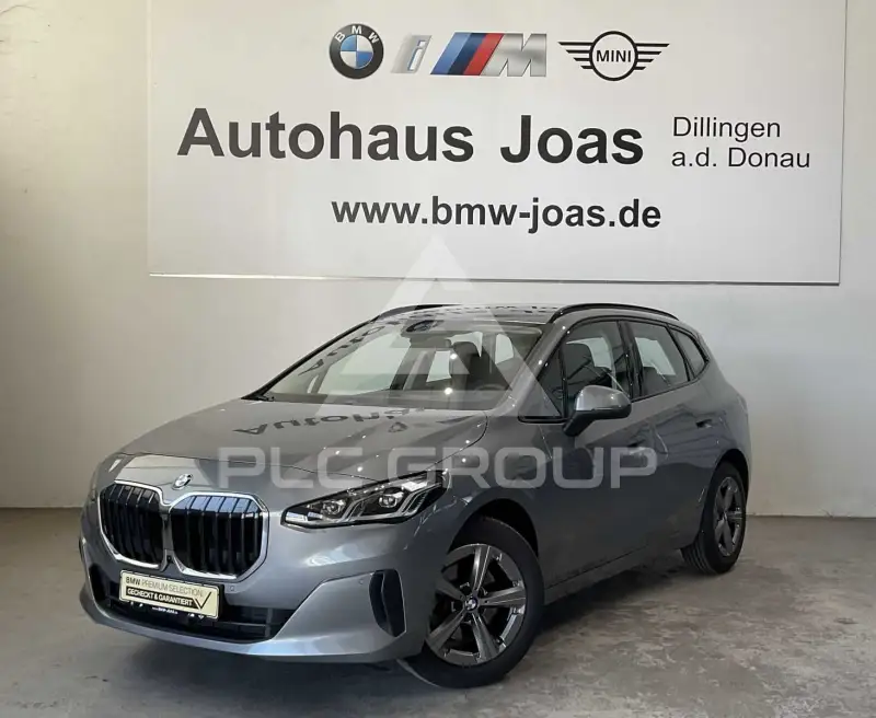 2025 BMW 218