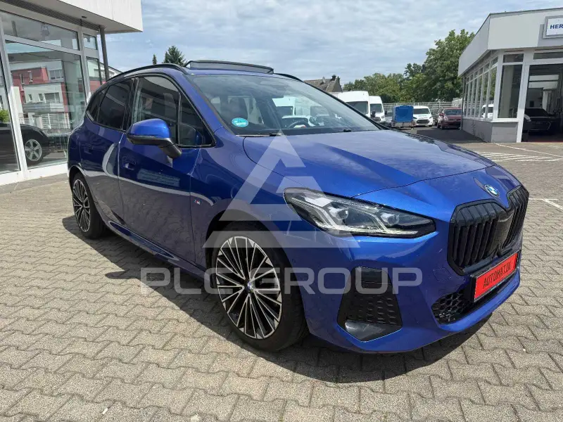 2025 BMW 218
