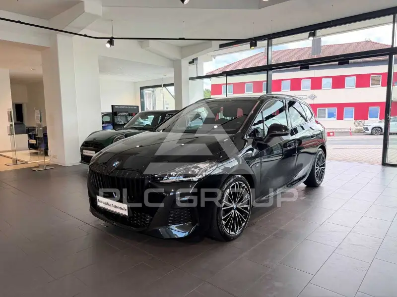 2025 BMW 218