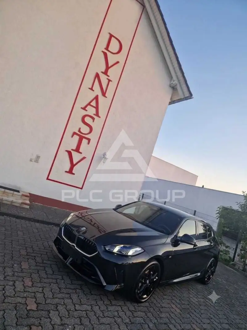 2025 BMW 120