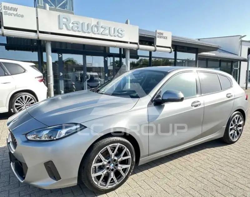 2025 BMW 120