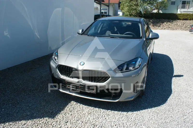 2025 BMW 120
