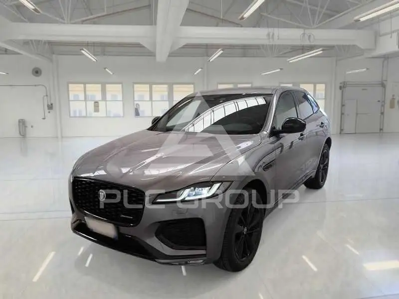 2025 Jaguar F-PACE