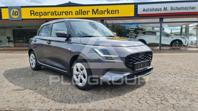 2025 Suzuki SWIFT