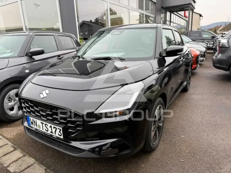 2025 Suzuki SWIFT