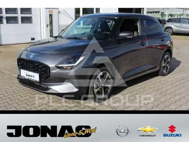 2025 Suzuki SWIFT