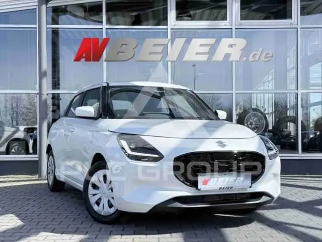 2025 Suzuki SWIFT