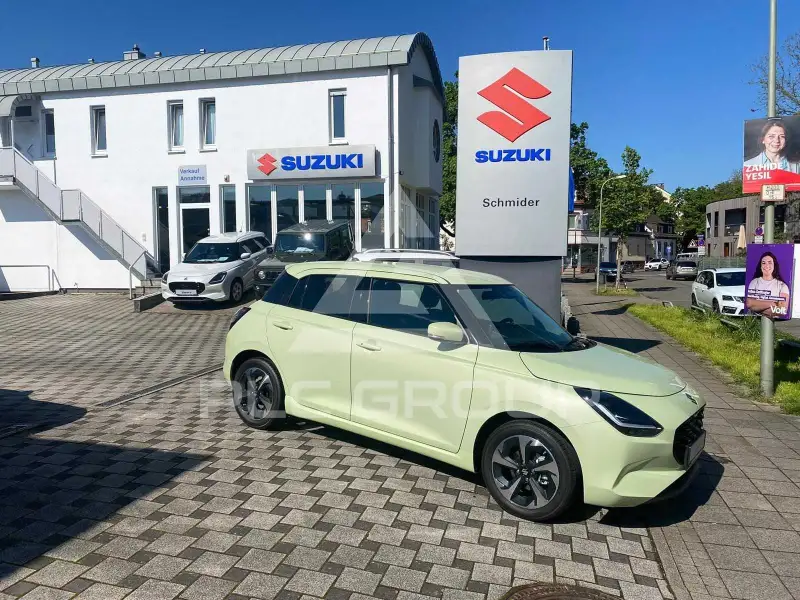 2025 Suzuki SWIFT