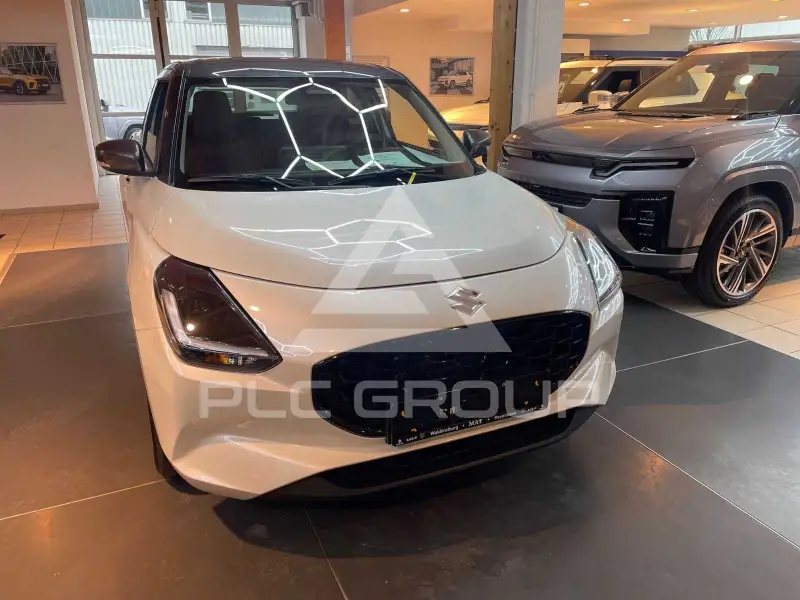 2025 Suzuki SWIFT