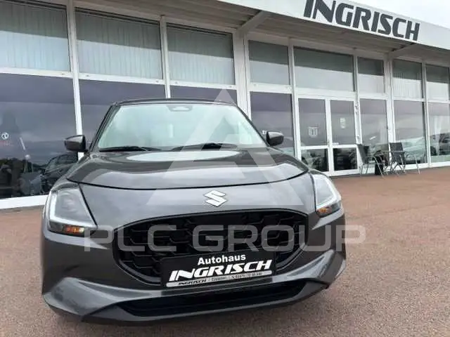 2025 Suzuki SWIFT