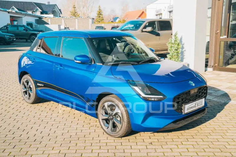 2025 Suzuki SWIFT